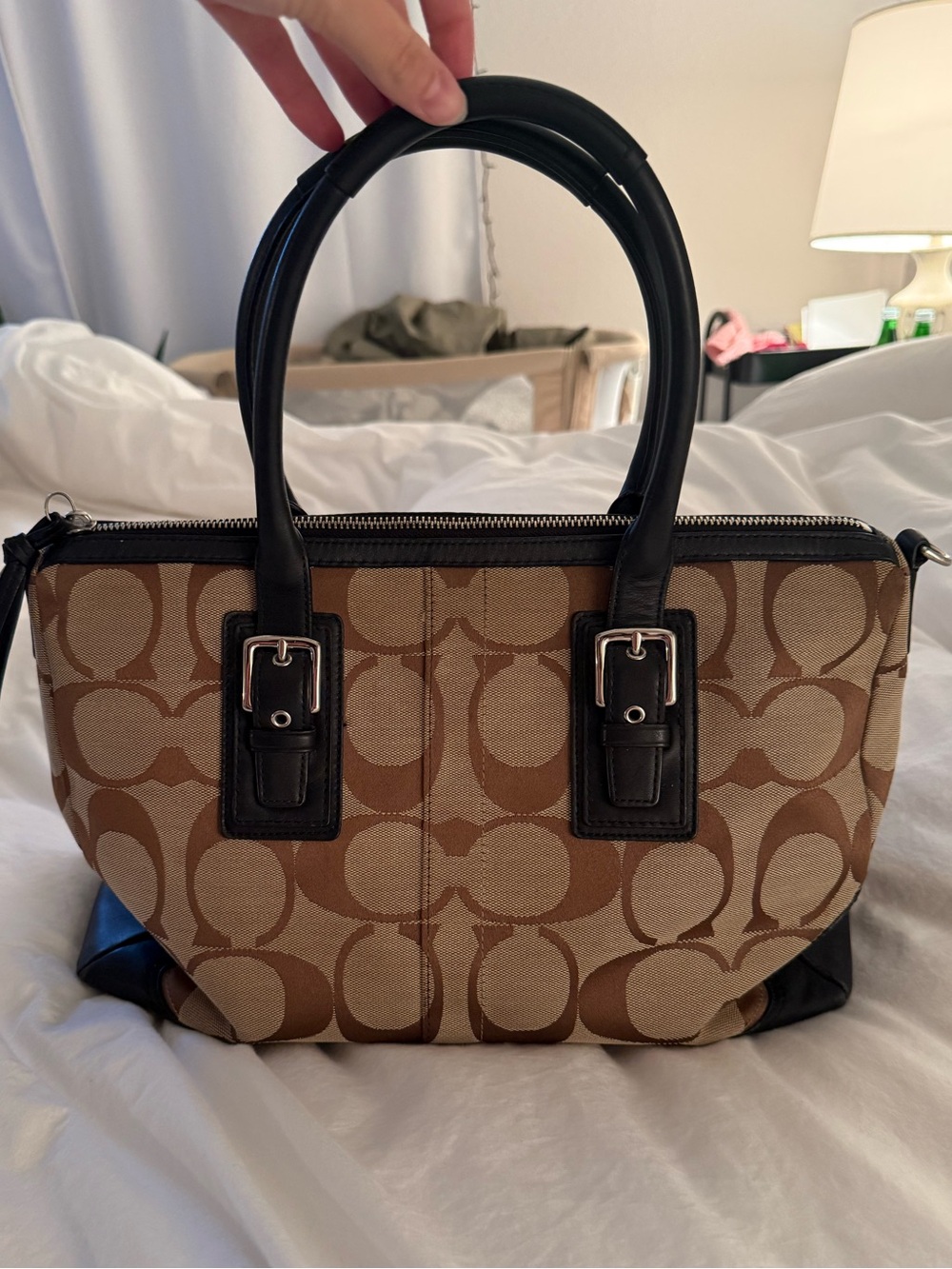 Vintage Signature Canvas Tote Bag in Brown and Tan